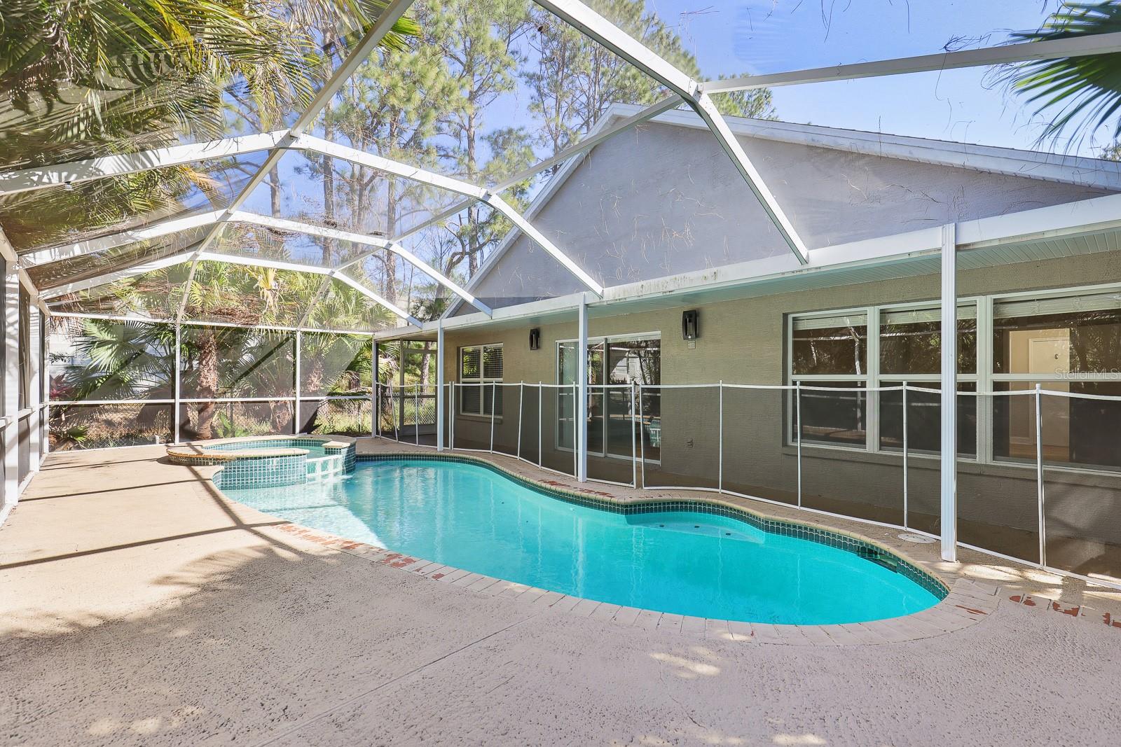 Image 31 of 36 For 4214 Pine Isle Drive