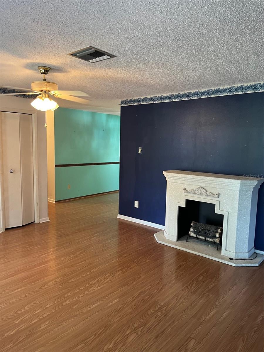 Image 15 of 40 For 6447 Ashmont Avenue
