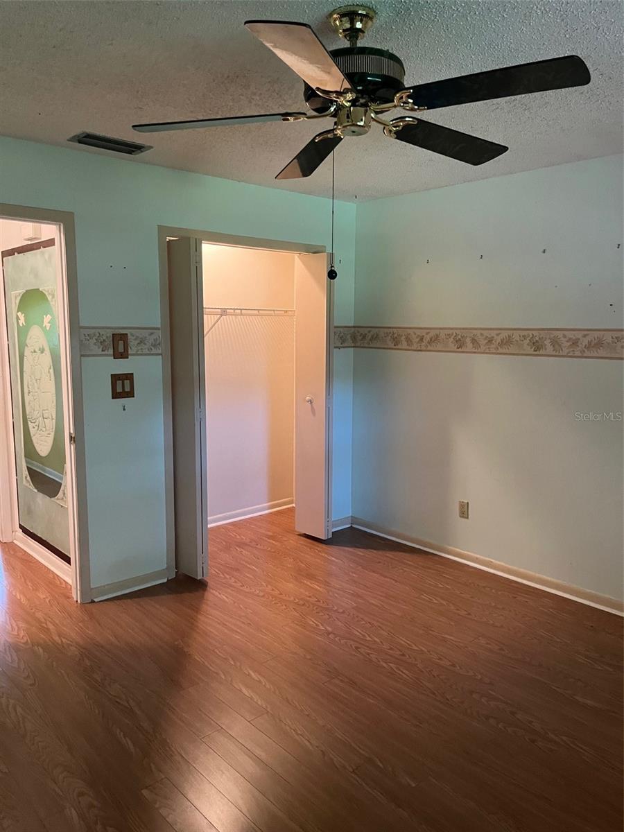 Image 36 of 40 For 6447 Ashmont Avenue