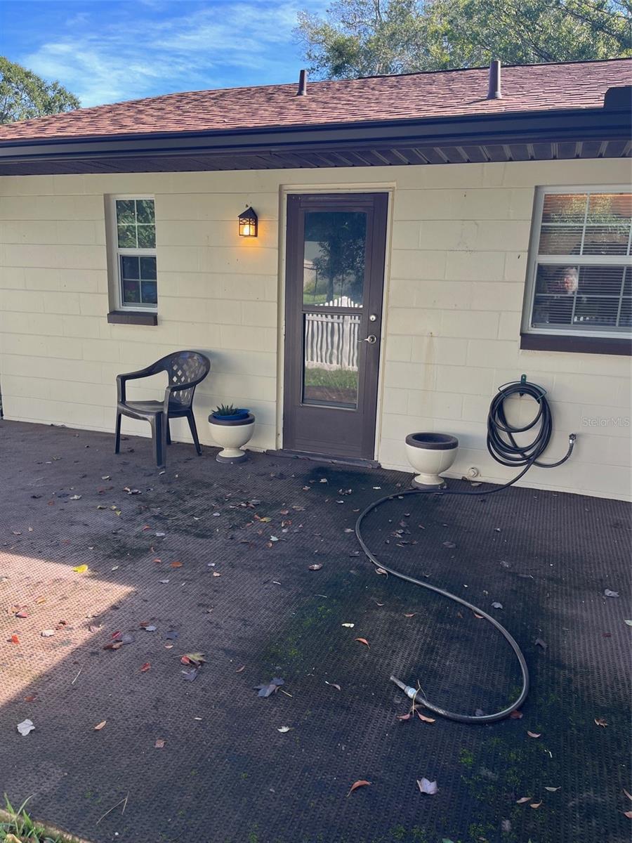 Image 8 of 40 For 6447 Ashmont Avenue