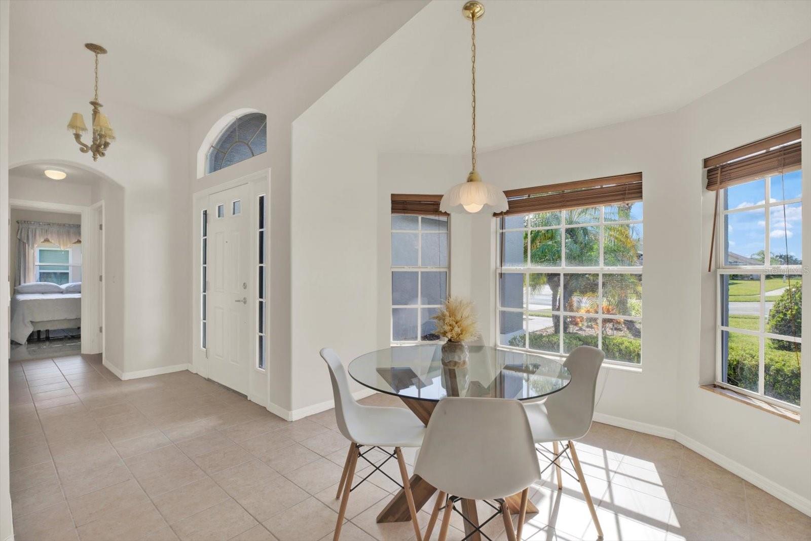Image 4 of 49 For 1851 Arbor Knoll Loop