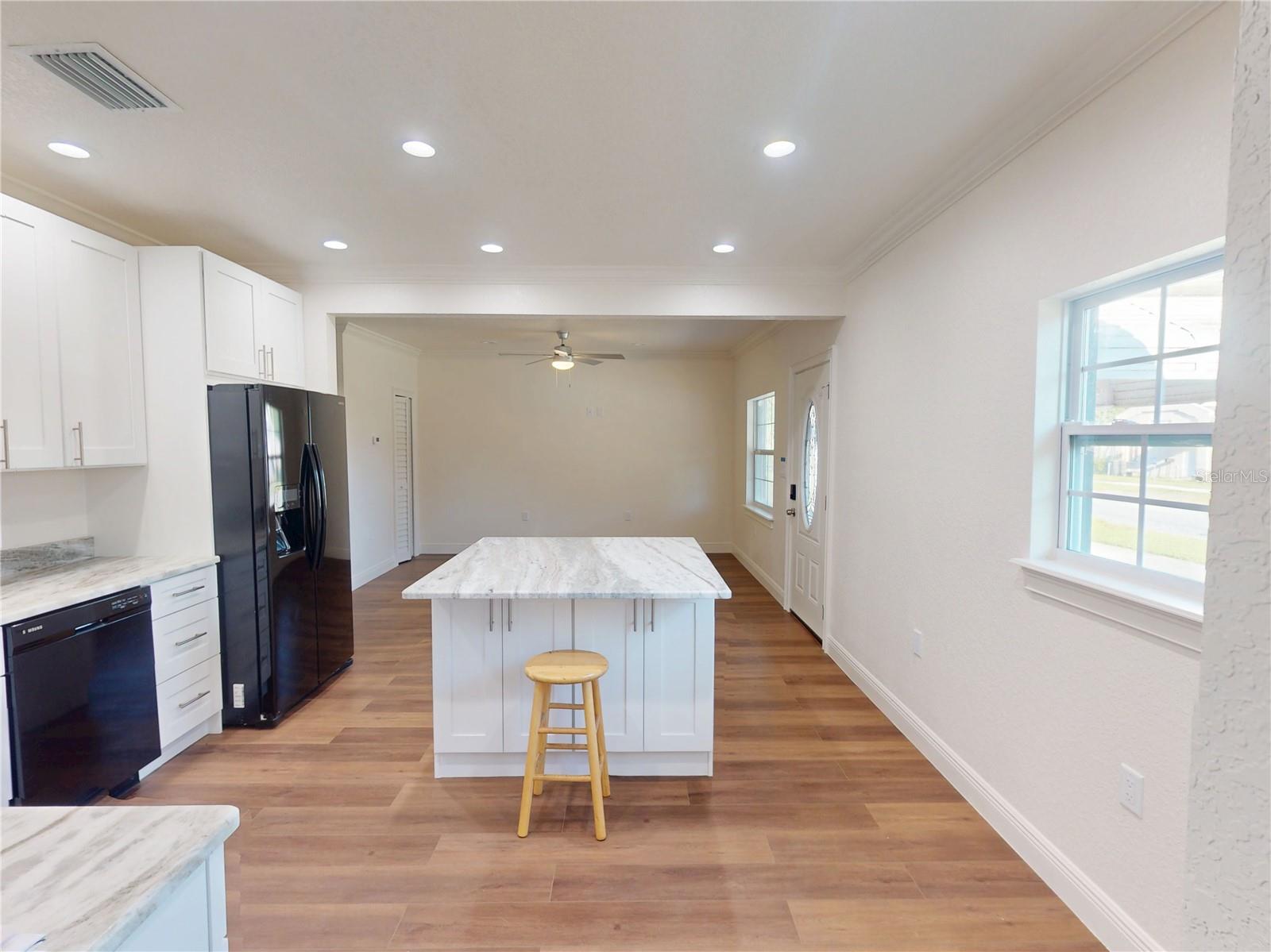 Image 12 of 44 For 1509 31st Avenue