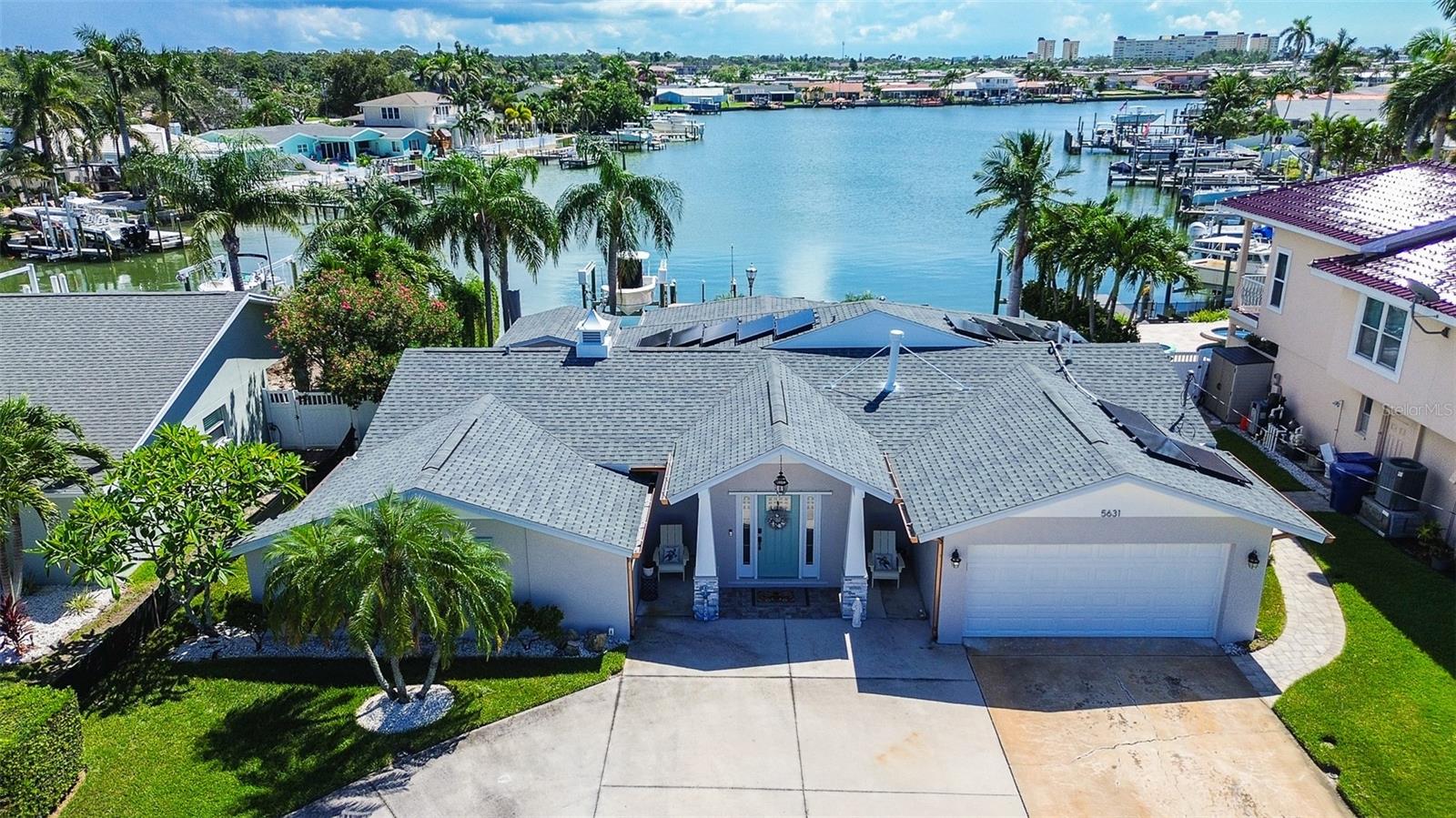 Details for 5631 Oakhurst Drive, SEMINOLE, FL 33772