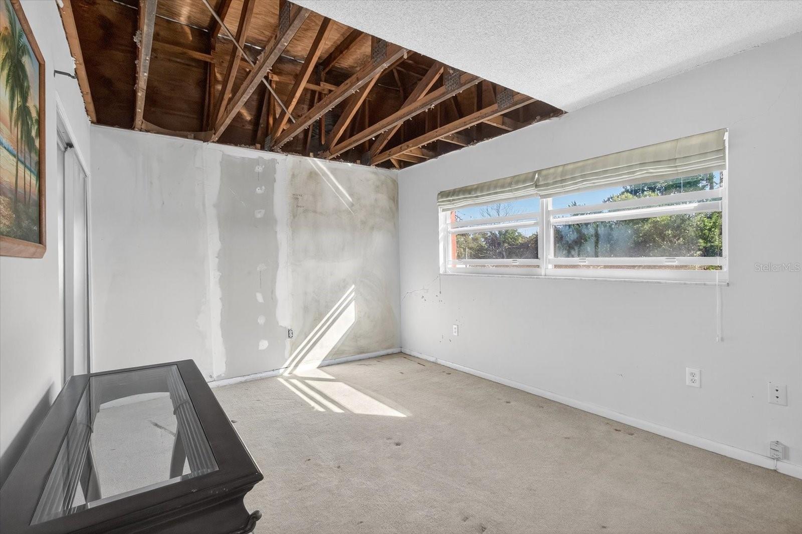 Image 16 of 30 For 1301 Hercules Avenue 22