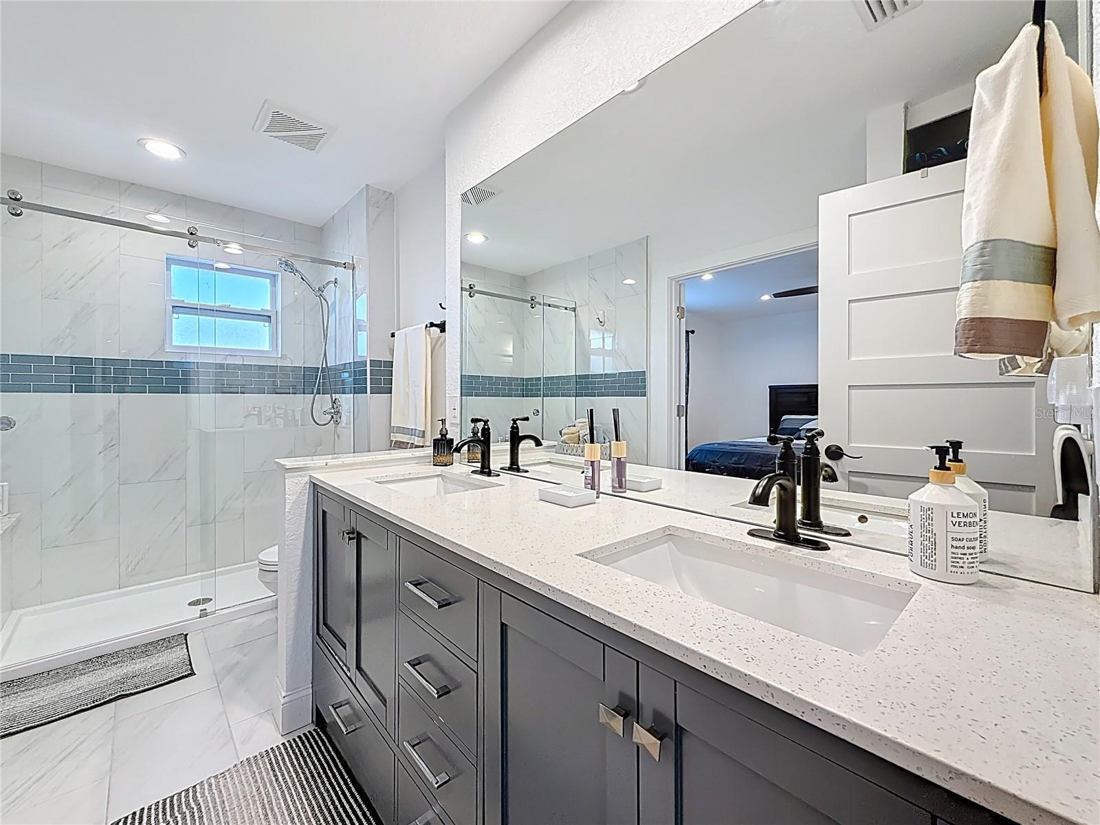 Image 32 of 71 For 802 Mindy Court