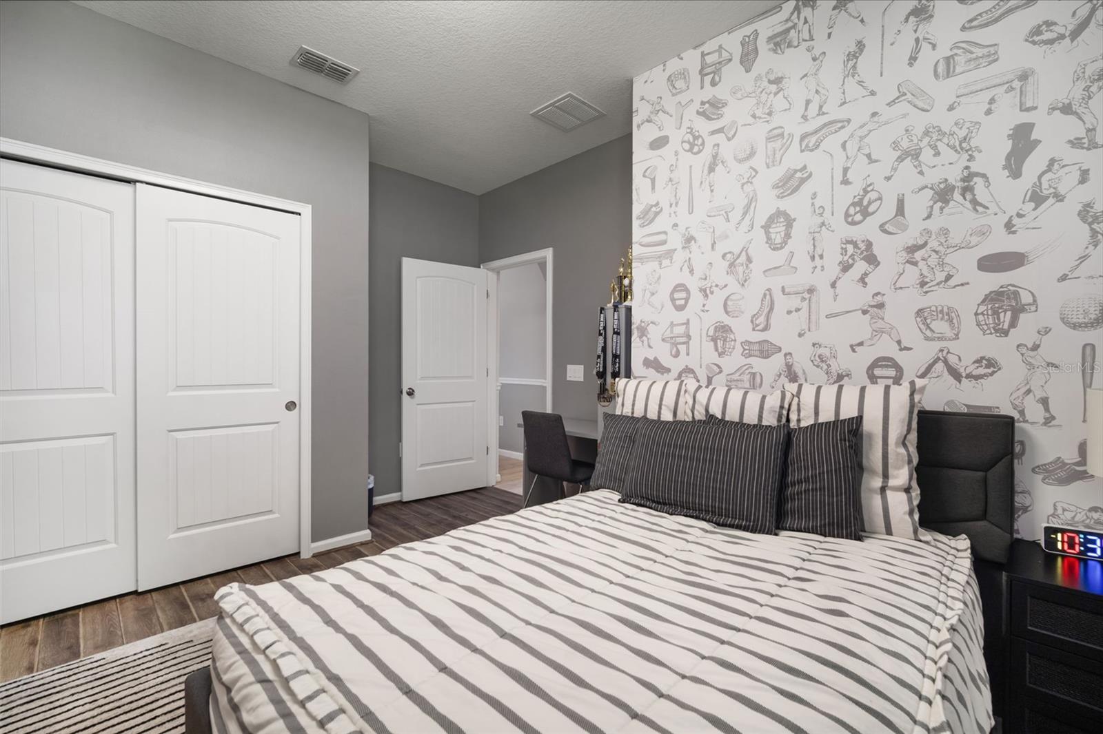 Image 30 of 65 For 12339 Prairie Valley Lane