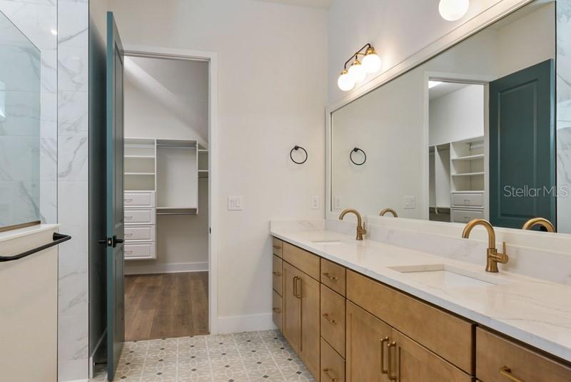 Listing photo id 12 for 1102 Ohio Avenue