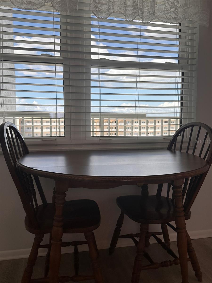 Image 14 of 65 For 6060 Shore Boulevard S 605