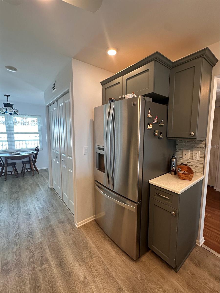 Image 23 of 65 For 6060 Shore Boulevard S 605