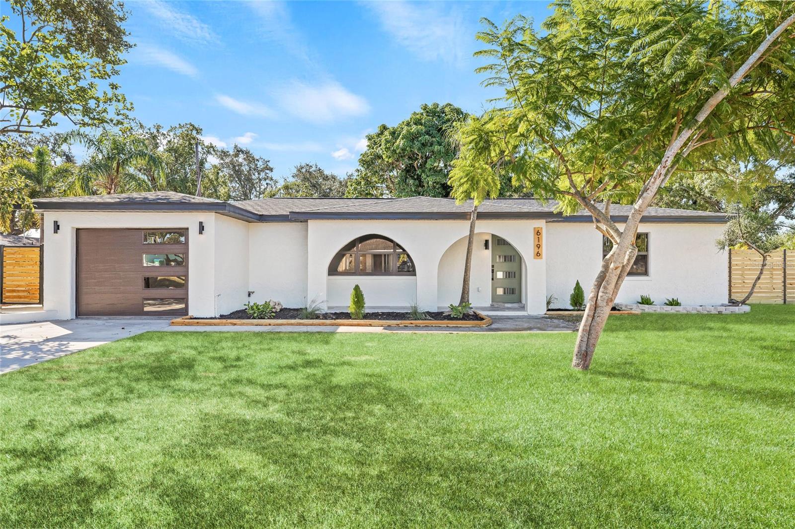 Details for 6196 44th Avenue N, KENNETH CITY, FL 33709