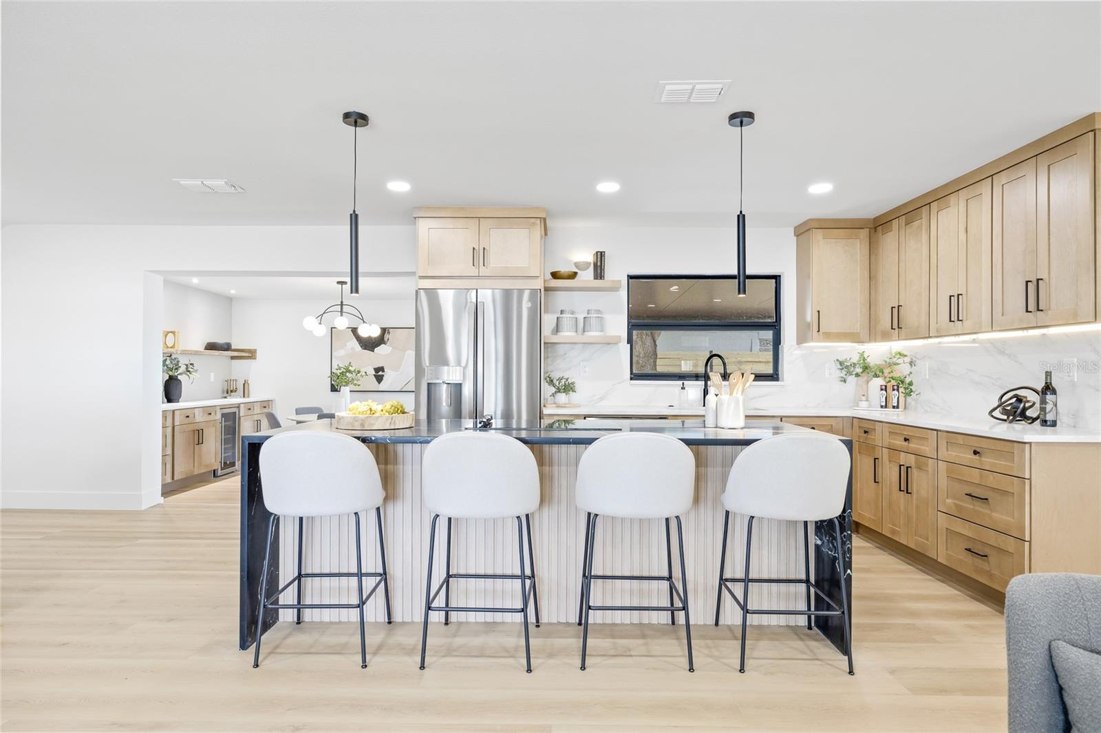 Image 17 of 46 For 6196 44th Avenue N