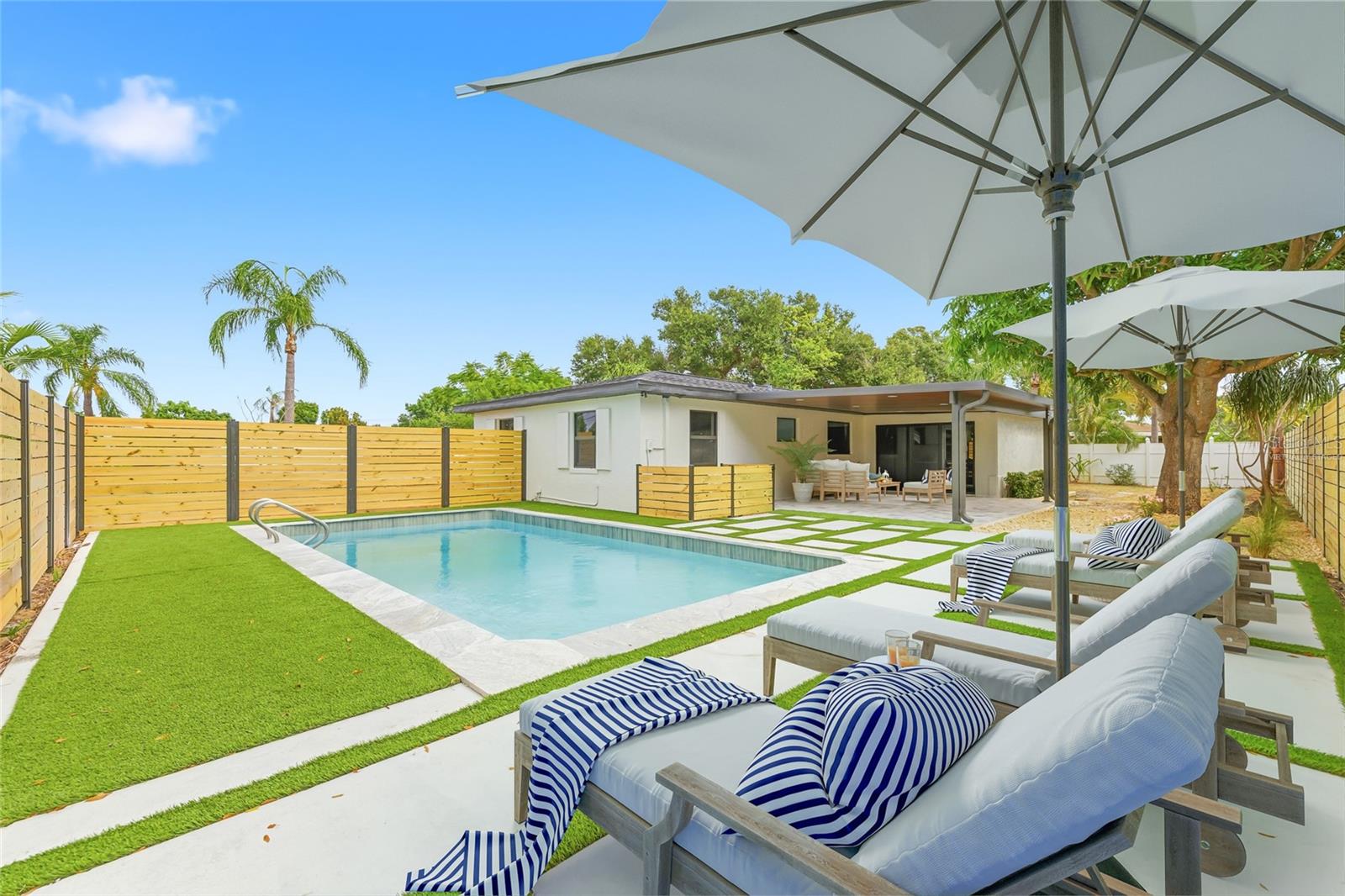 Image 2 of 46 For 6196 44th Avenue N