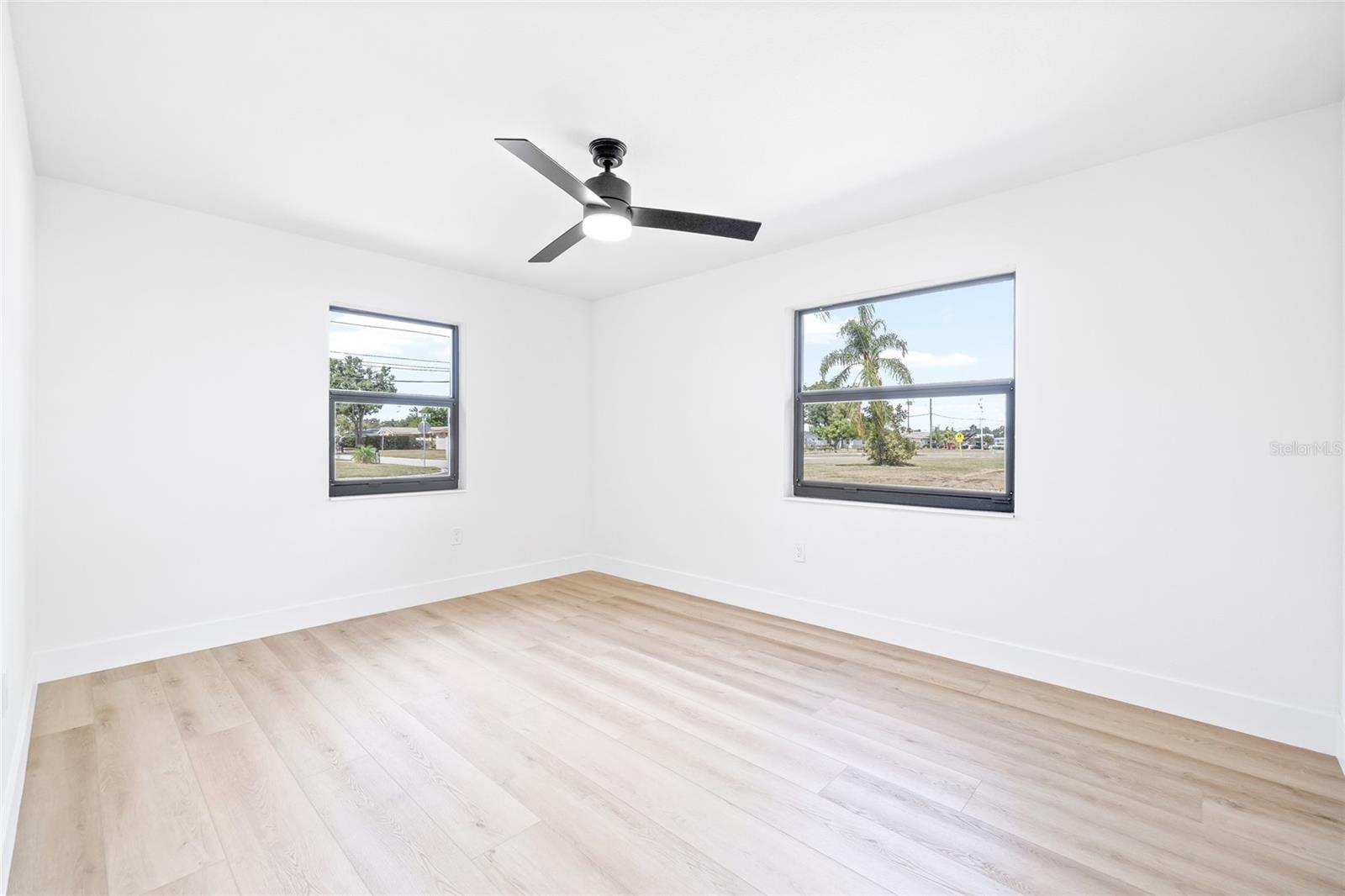 Image 31 of 46 For 6196 44th Avenue N