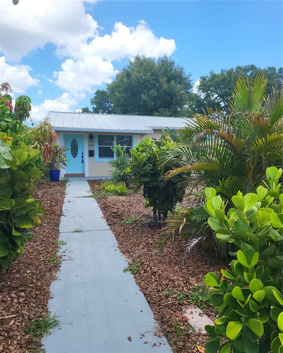 Details for 5721 10th Avenue N, ST PETERSBURG, FL 33710
