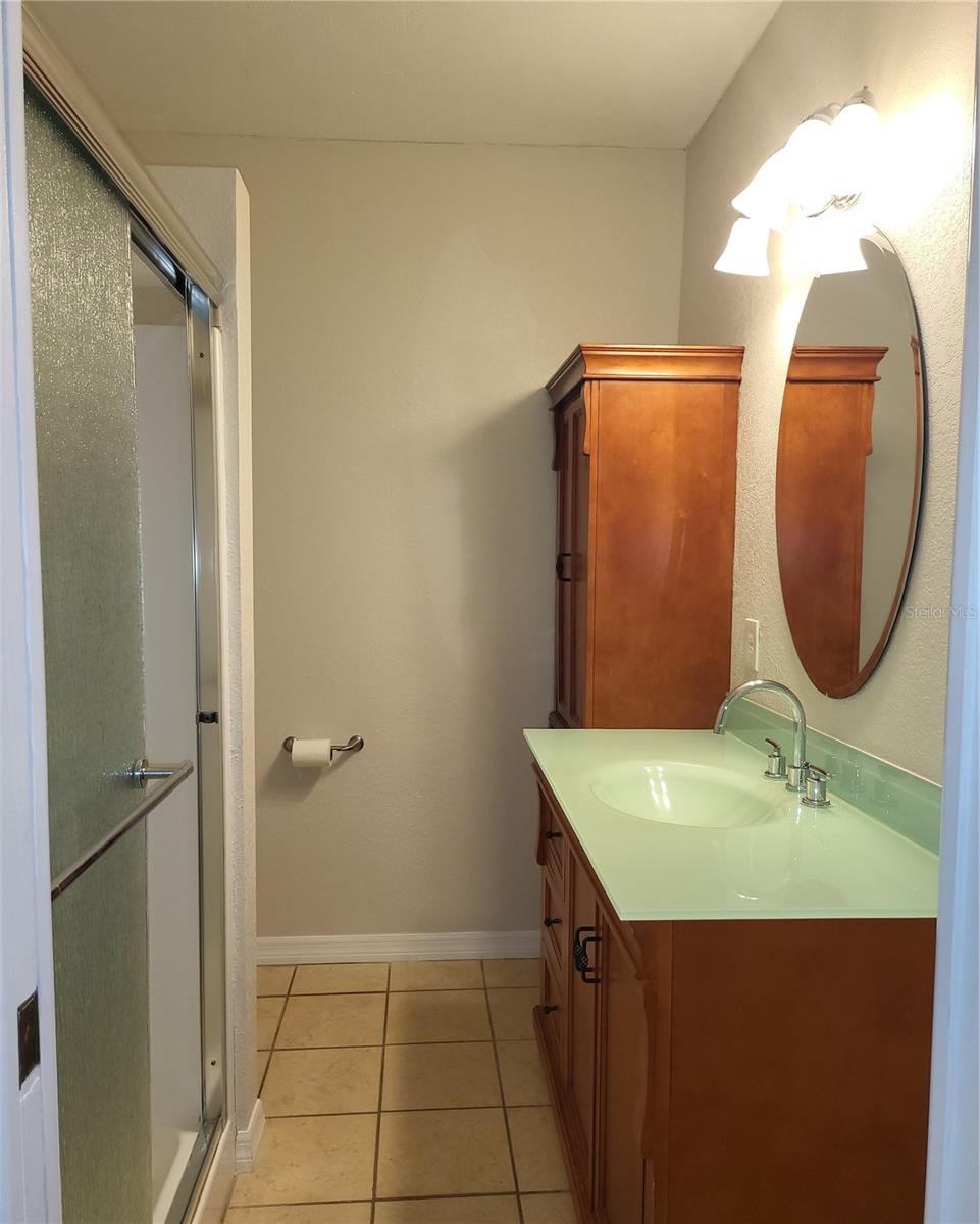 Image 16 of 22 For 5721 10th Avenue N