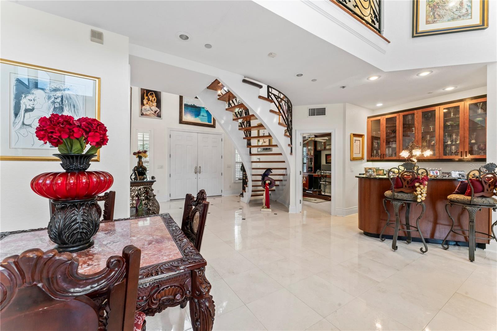 Image 13 of 79 For 2914 Shoreview Place