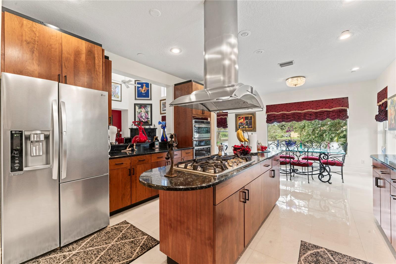 Image 20 of 79 For 2914 Shoreview Place