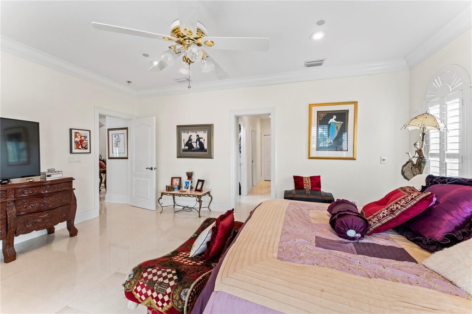 Image 24 of 79 For 2914 Shoreview Place