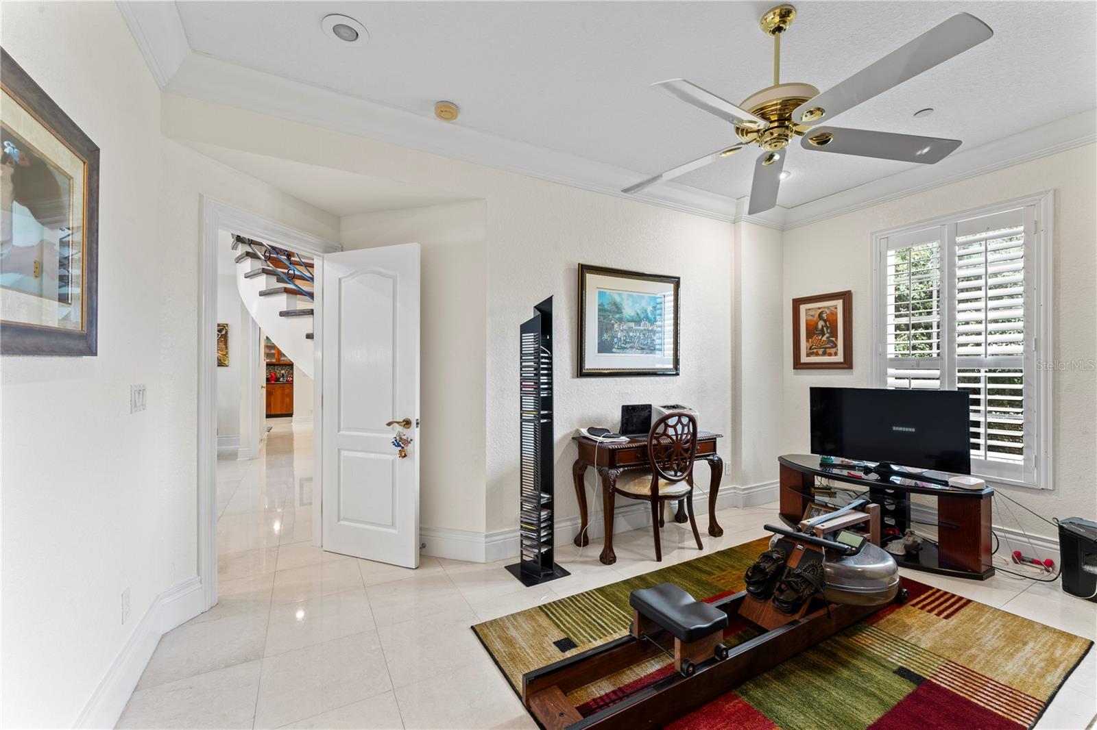 Image 29 of 79 For 2914 Shoreview Place