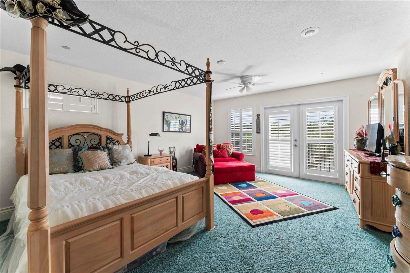 Image 40 of 79 For 2914 Shoreview Place