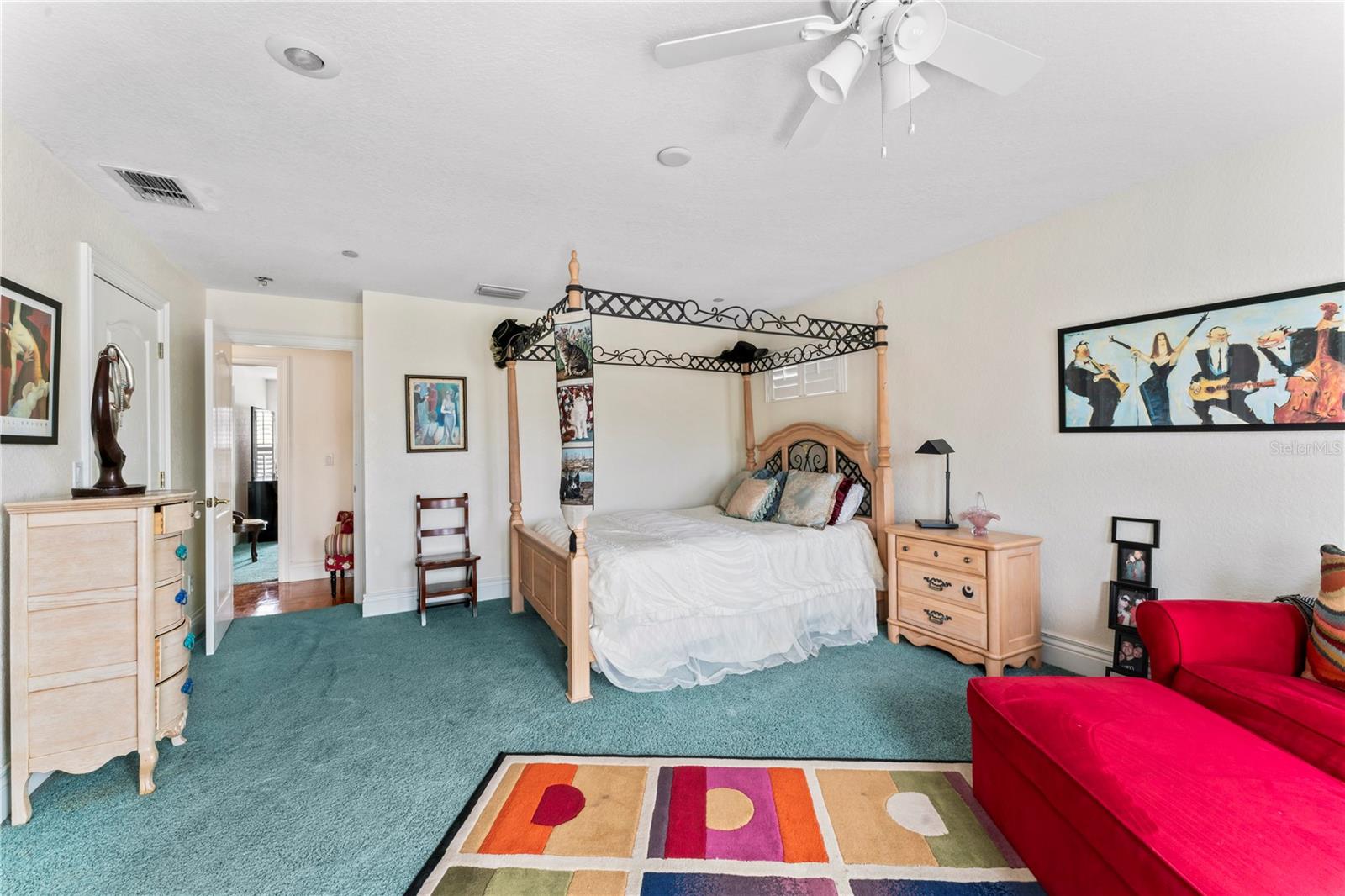 Image 41 of 79 For 2914 Shoreview Place