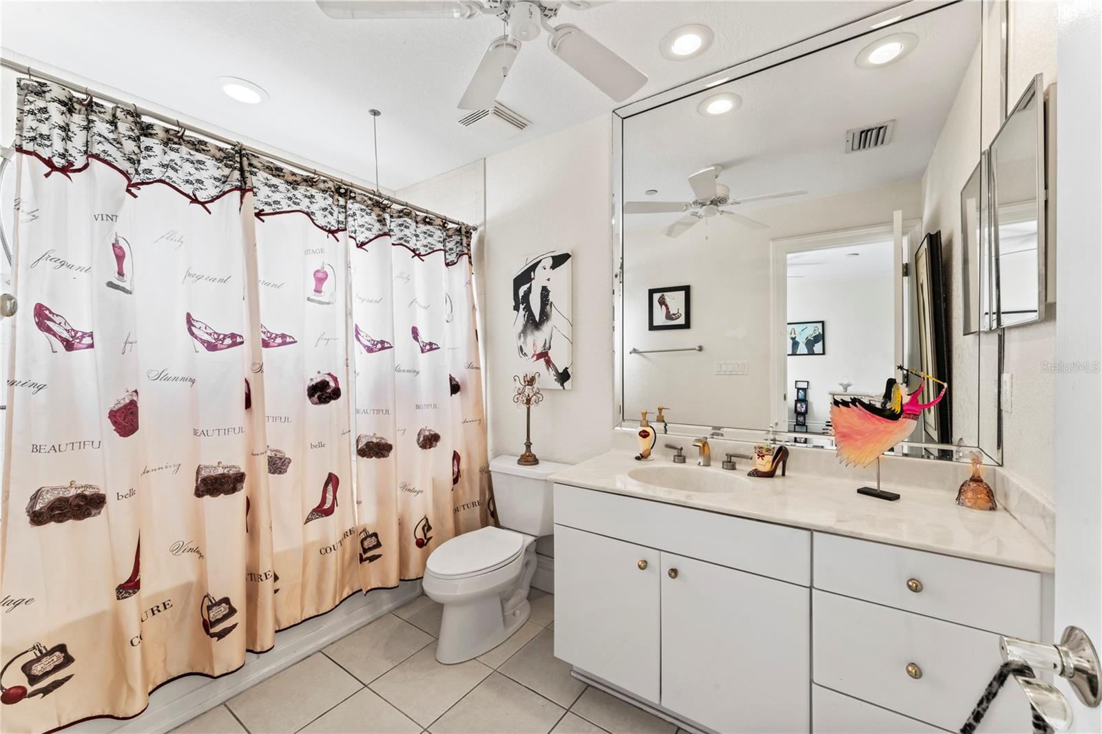 Image 42 of 79 For 2914 Shoreview Place