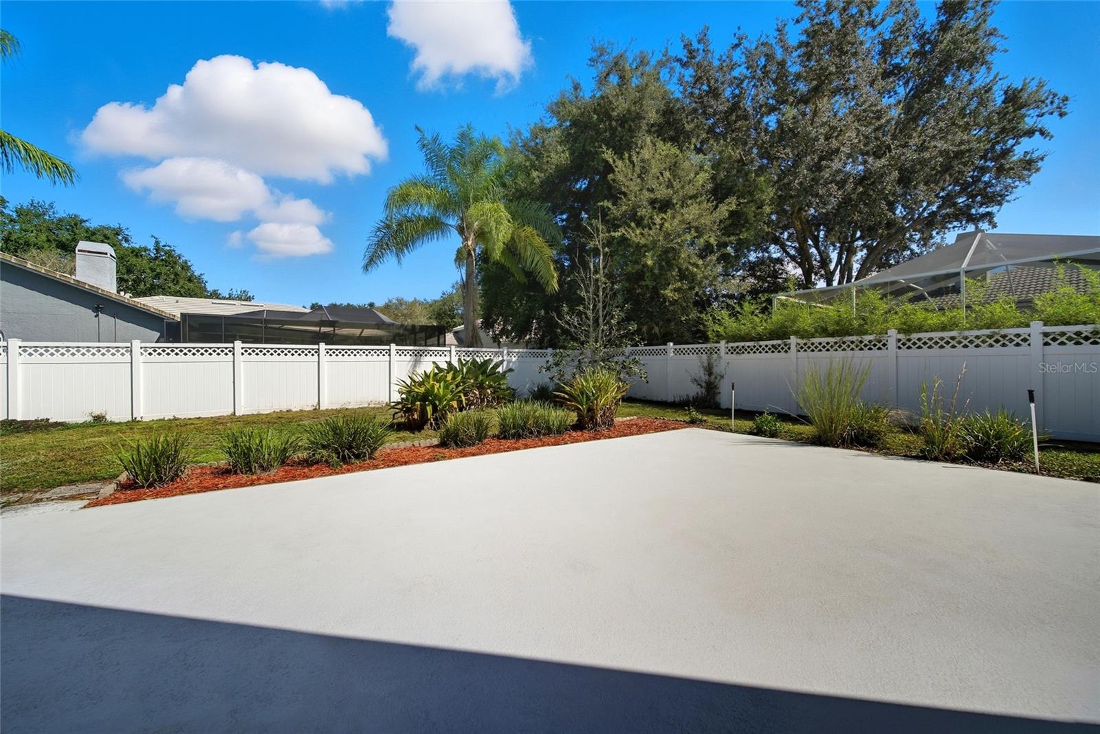 Listing photo id 10 for 9305 Wellington Park Circle