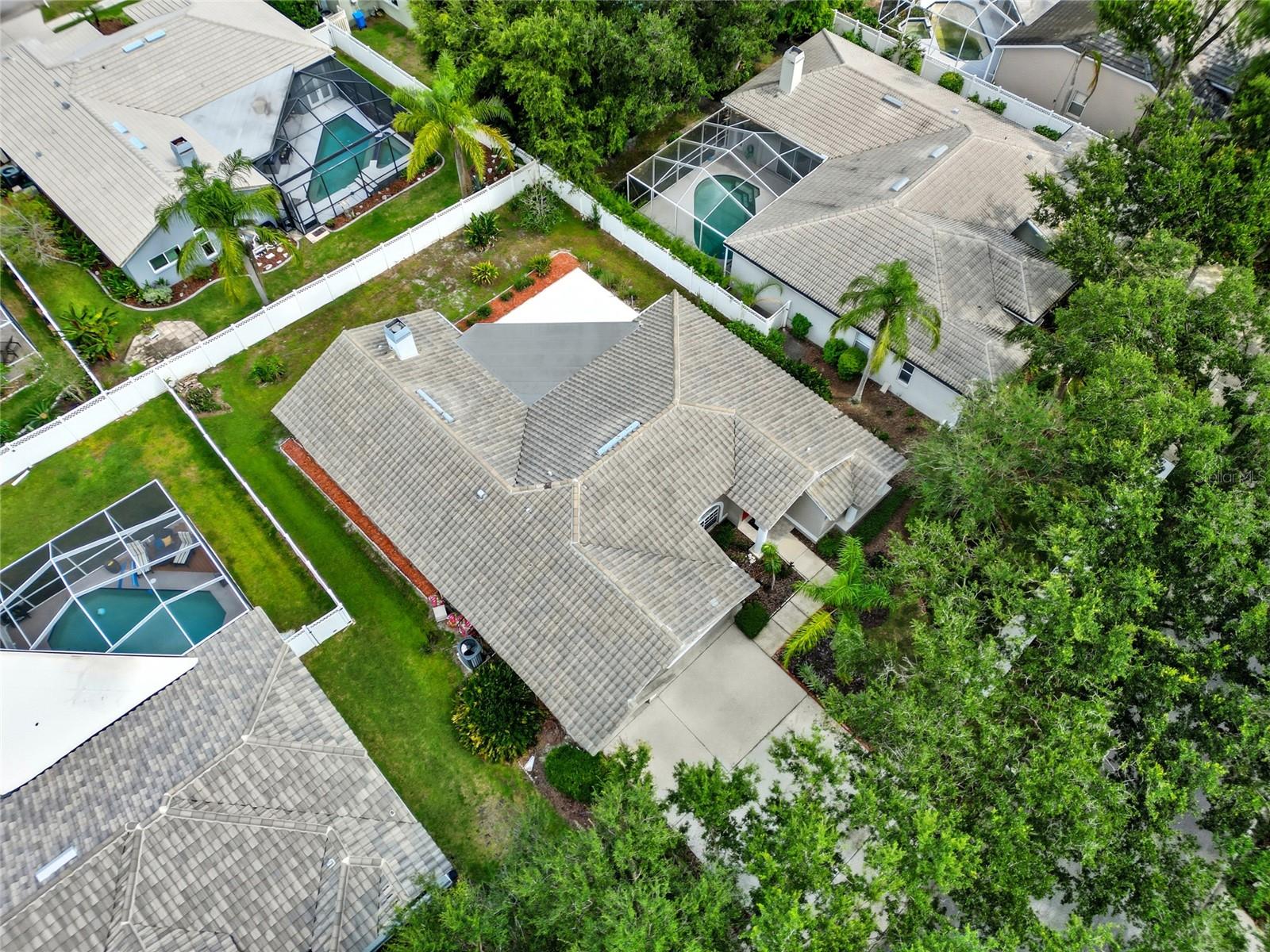 Listing photo id 28 for 9305 Wellington Park Circle