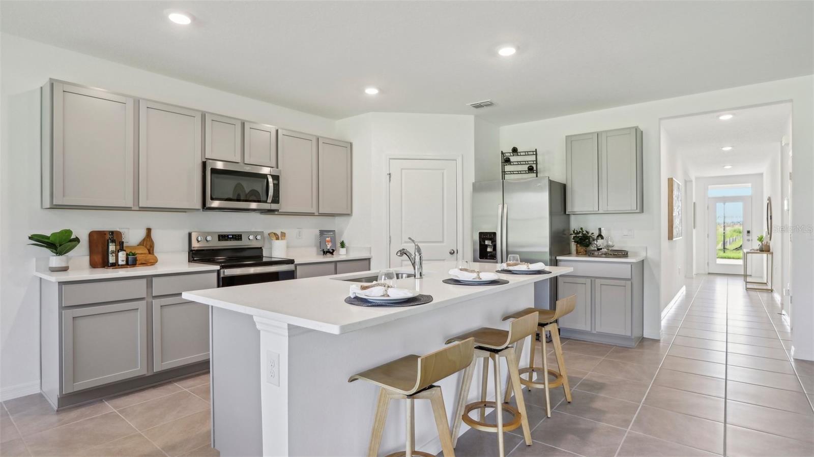 Image 12 of 25 For 1476 16th Avenue Se