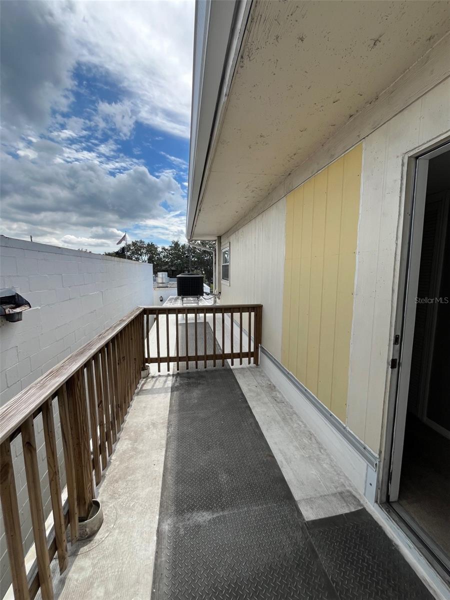 Image 13 of 22 For 1221 Court Street