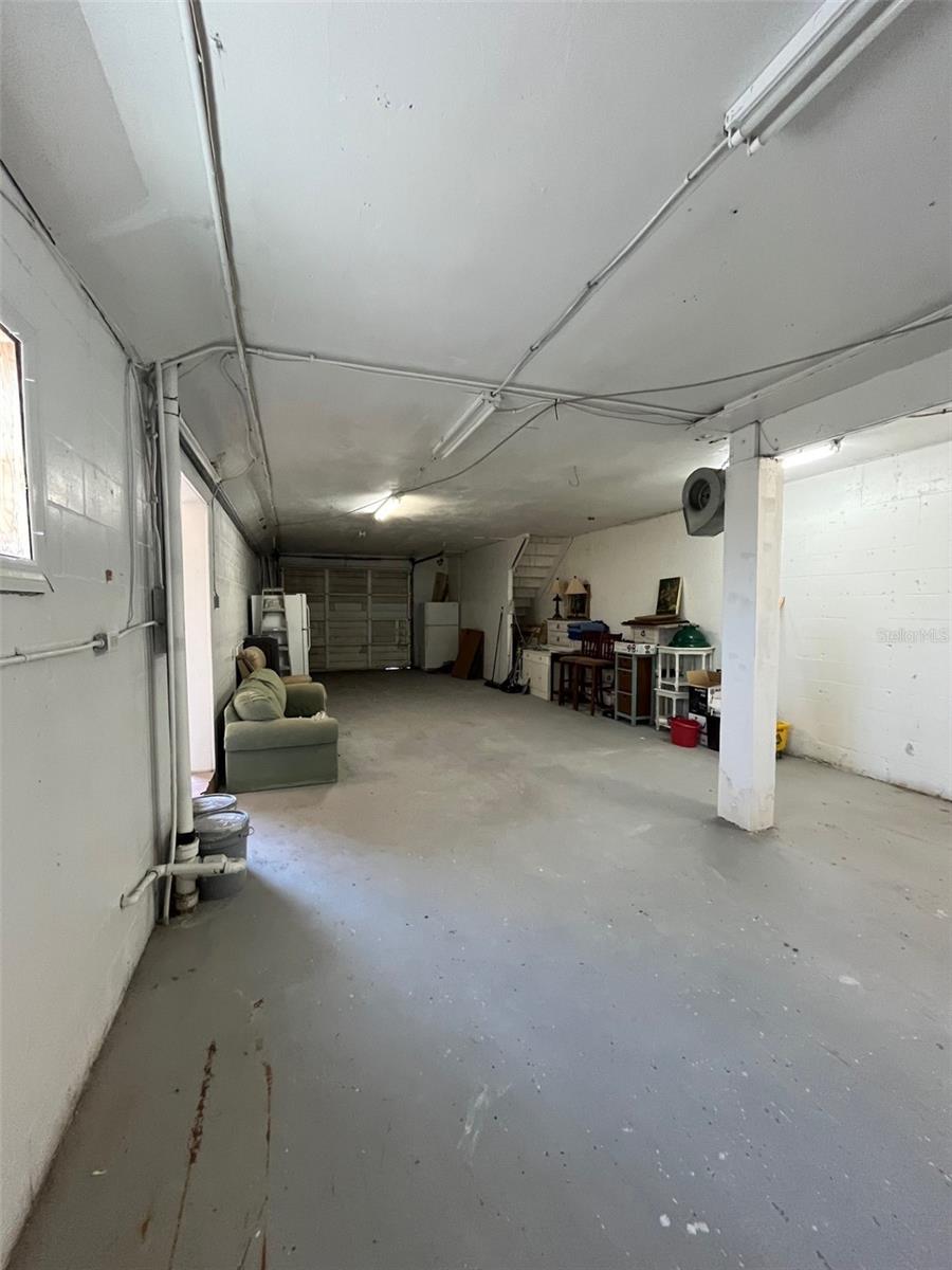 Image 17 of 22 For 1221 Court Street