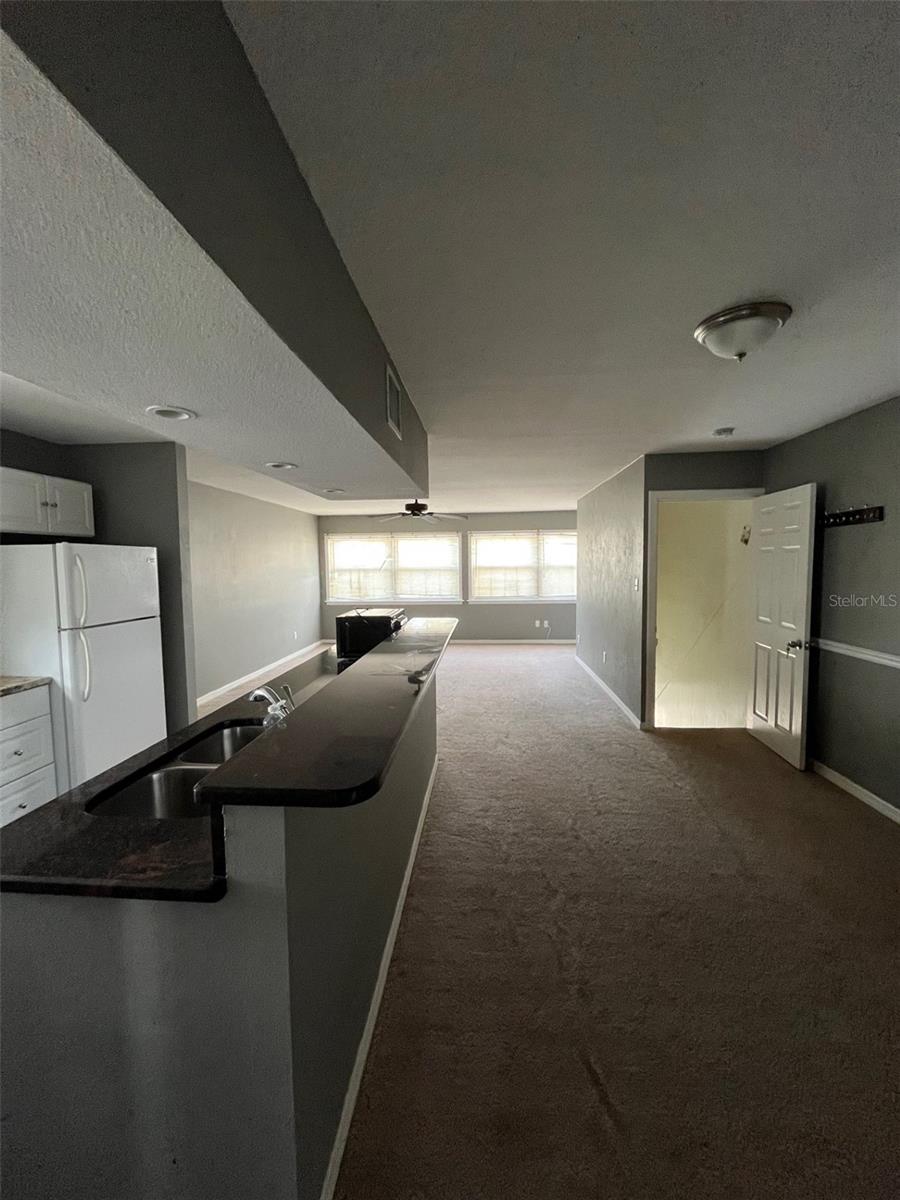Image 4 of 22 For 1221 Court Street
