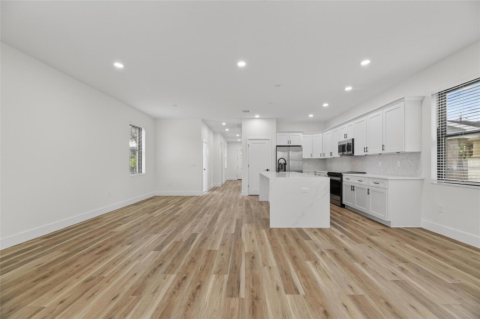Image 10 of 23 For 1002 19th Avenue