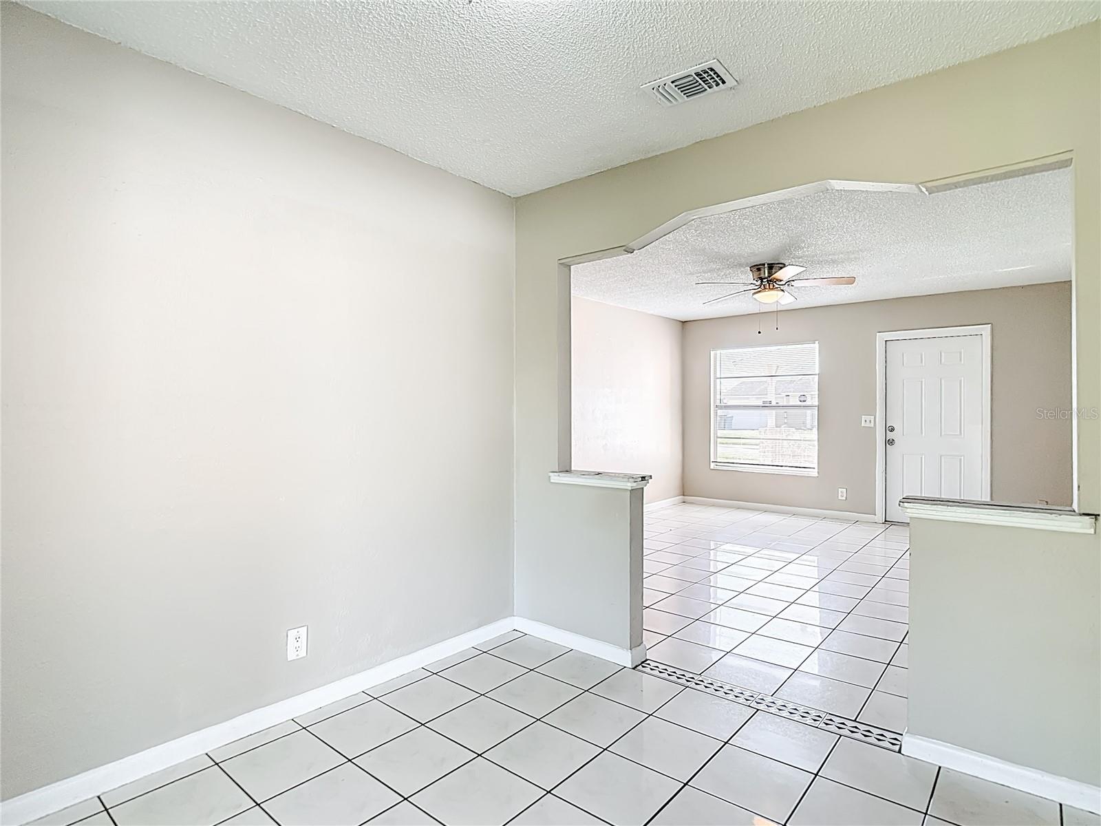 Image 11 of 46 For 6419 Paris Street