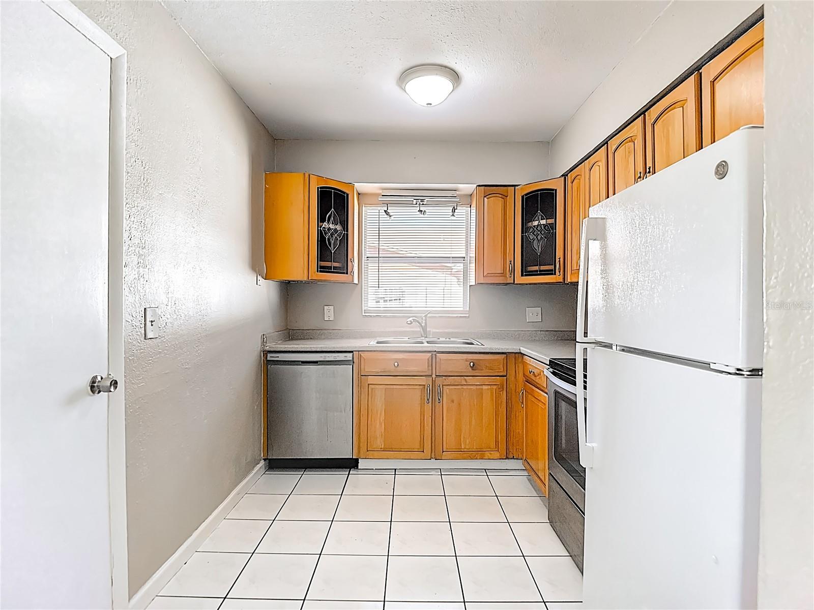 Image 12 of 46 For 6419 Paris Street