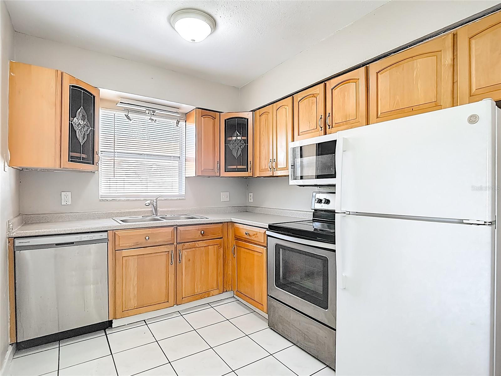 Image 14 of 46 For 6419 Paris Street