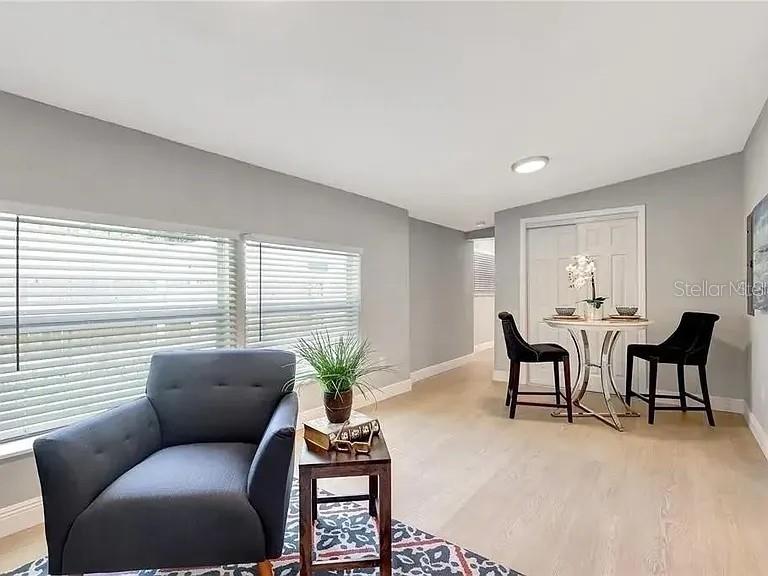 Image 6 of 7 For 2450 40th Avenue N
