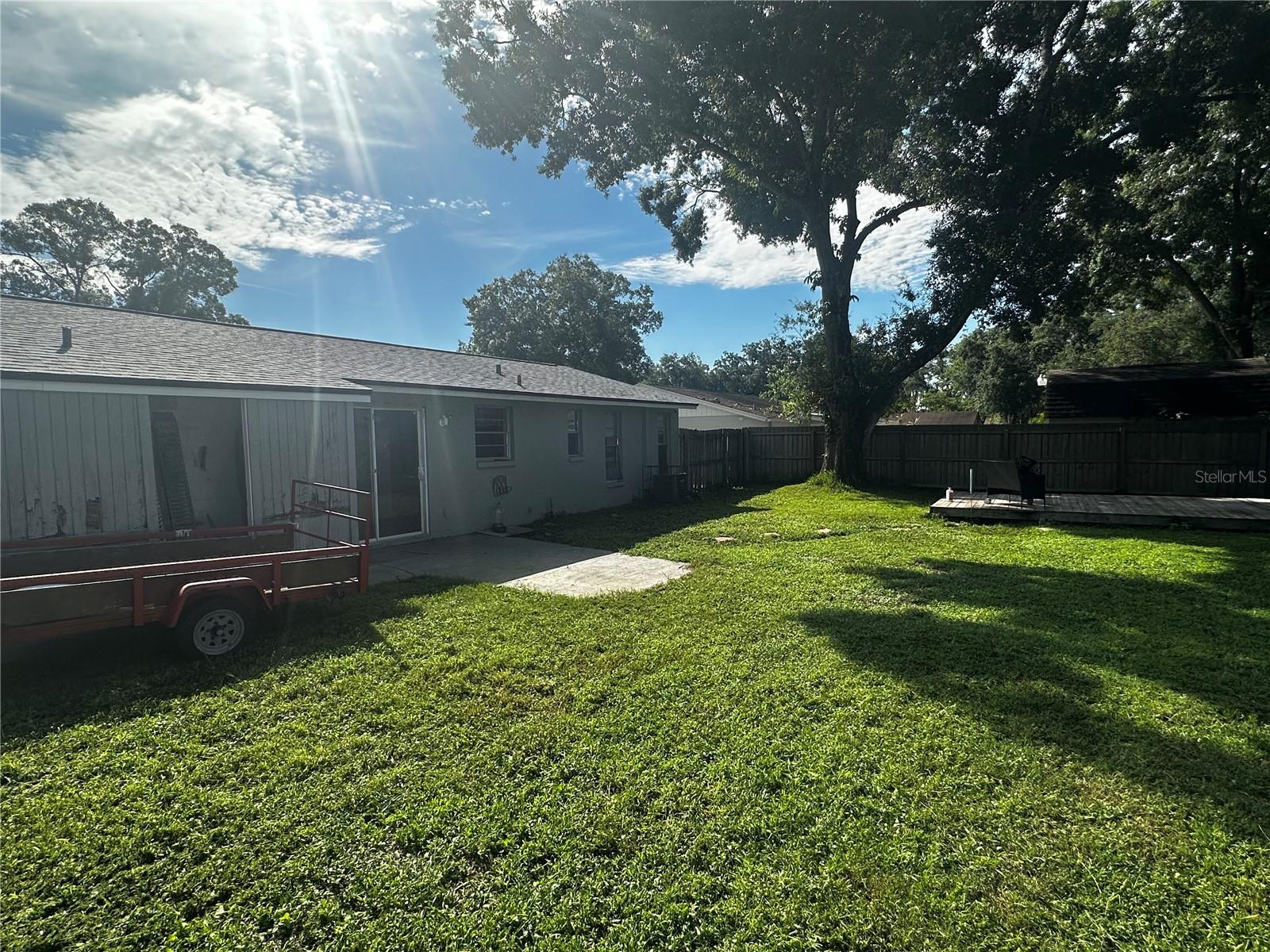 Image 9 of 11 For 3704 Meadowbreeze Drive