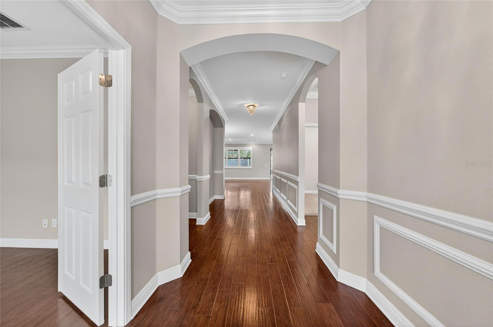 Image 6 of 73 For 8449 Bluevine Sky Drive