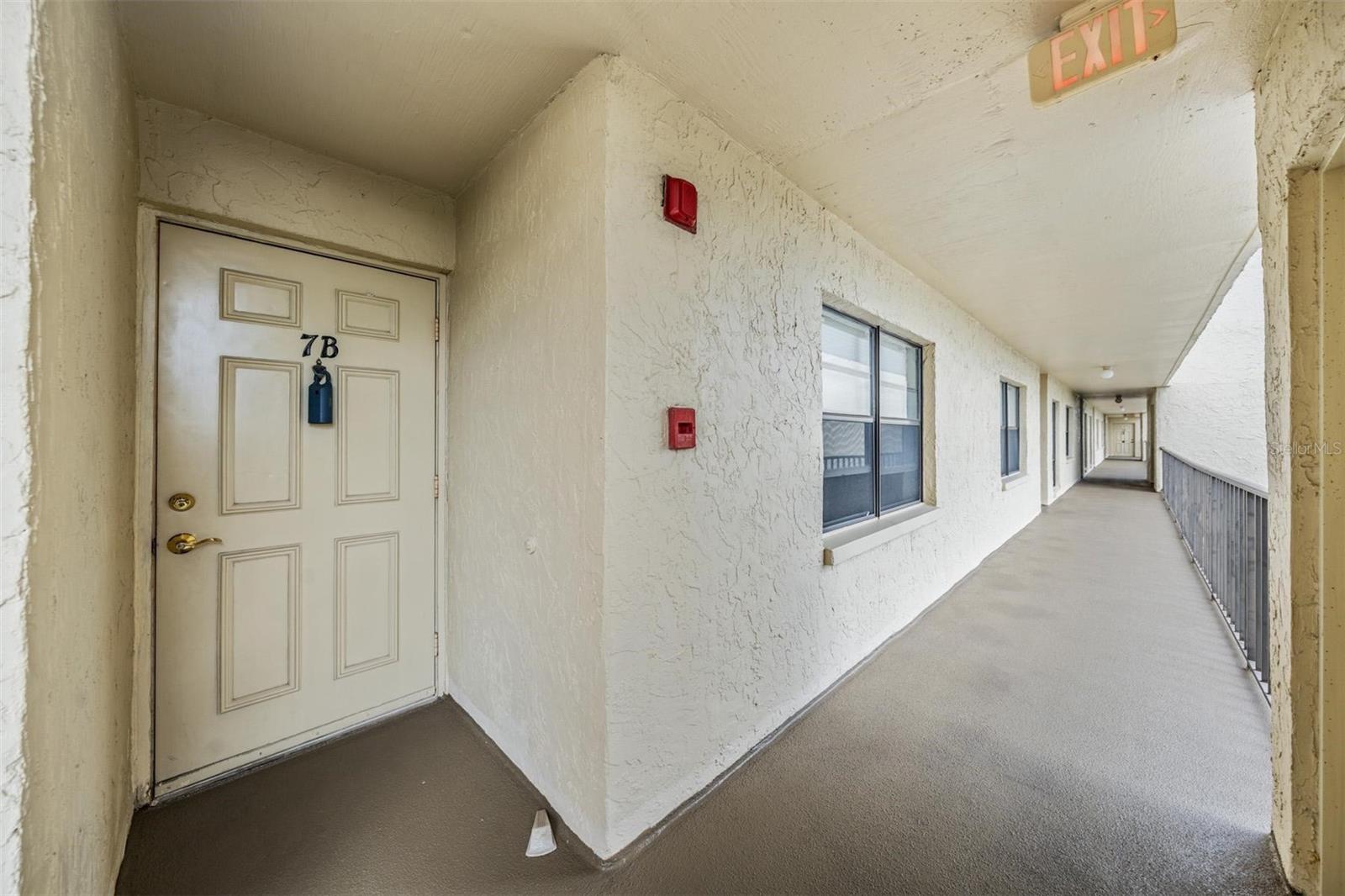 Image 3 of 59 For 3300 Cove Cay Drive 7b