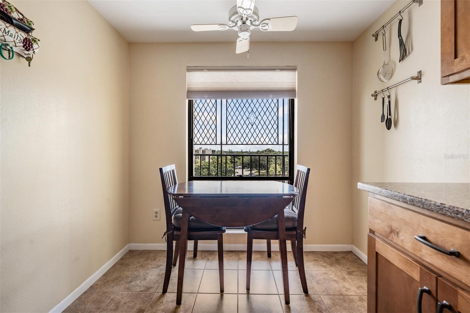 Image 5 of 59 For 3300 Cove Cay Drive 7b