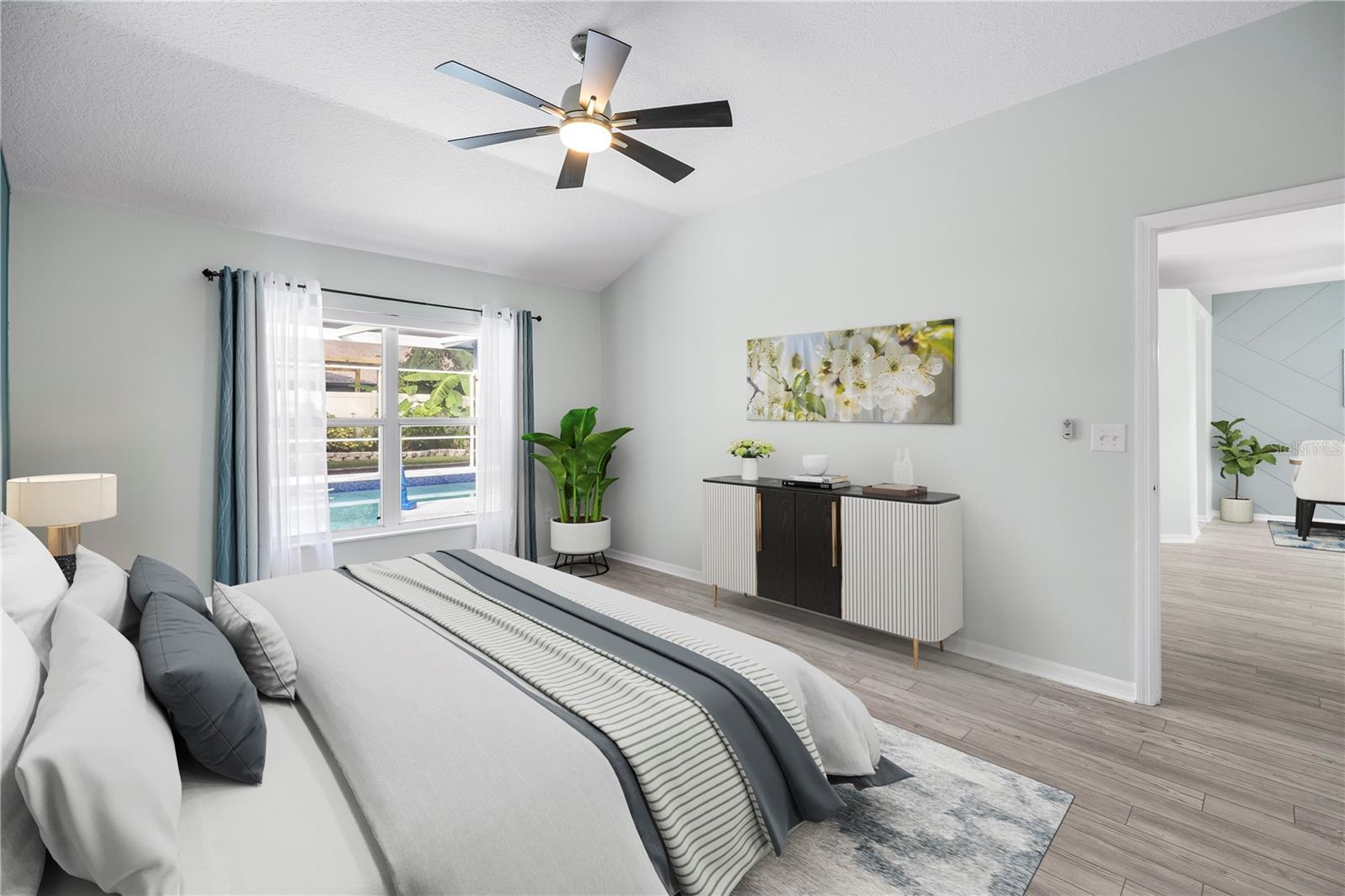Listing photo id 28 for 15101 Bald Eagle Street