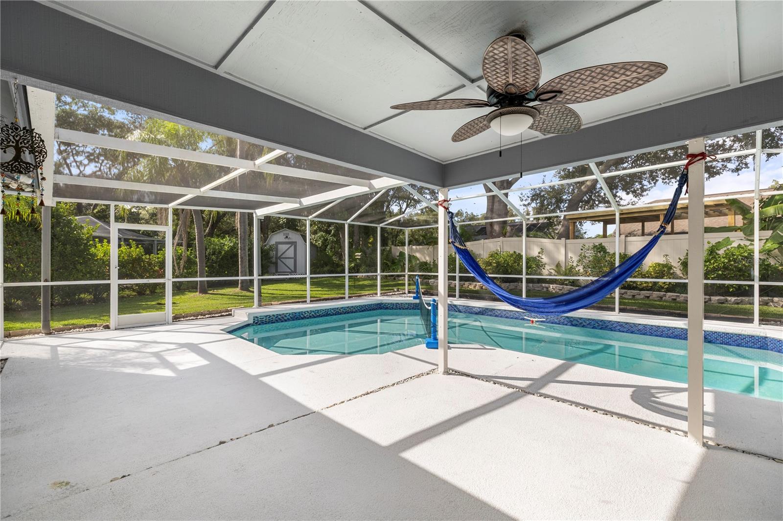 Listing photo id 46 for 15101 Bald Eagle Street