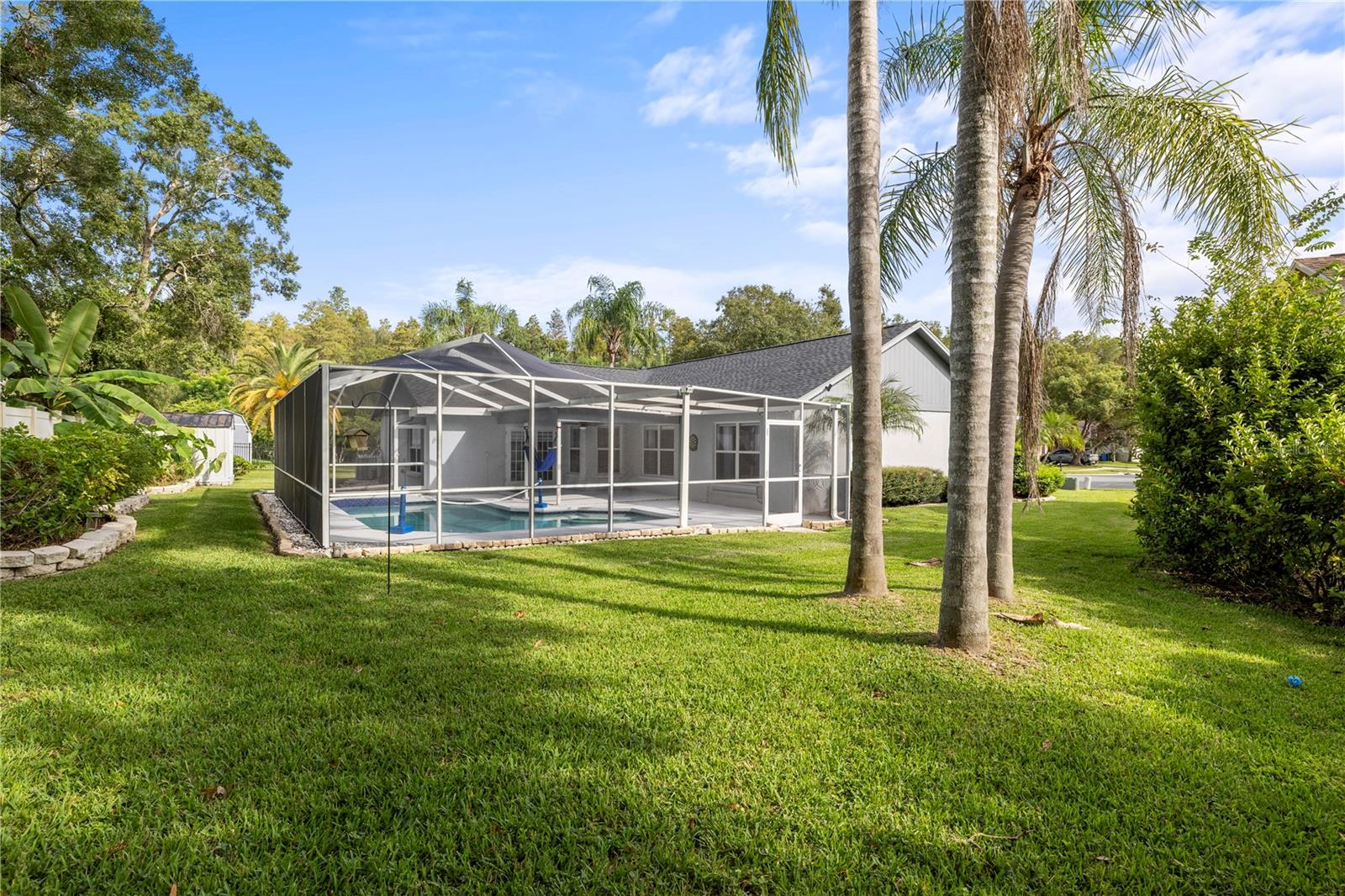 Listing photo id 54 for 15101 Bald Eagle Street