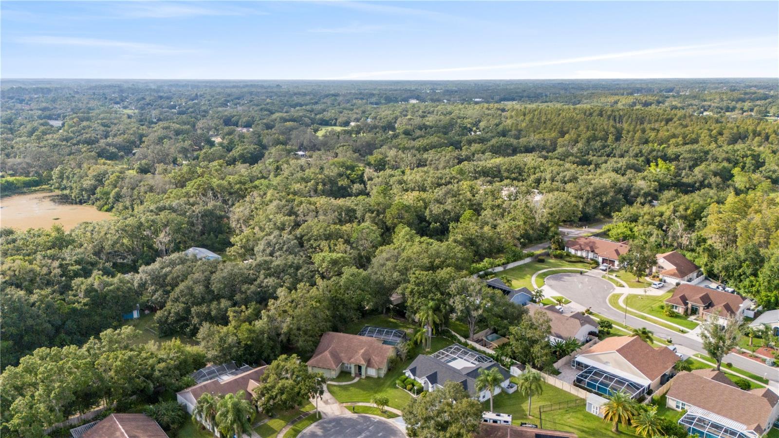 Listing photo id 68 for 15101 Bald Eagle Street