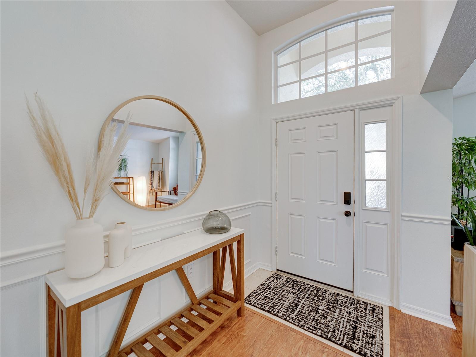 Image 4 of 25 For 16325 Bridgeglade Lane