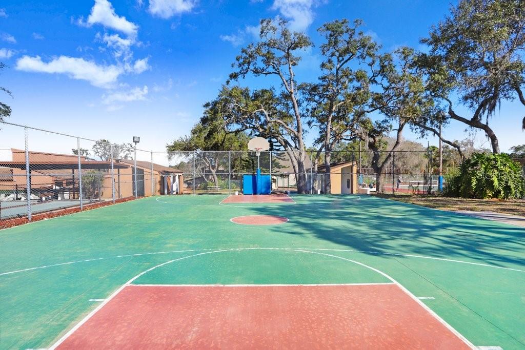 Image 48 of 52 For 12600 Castleberry Court
