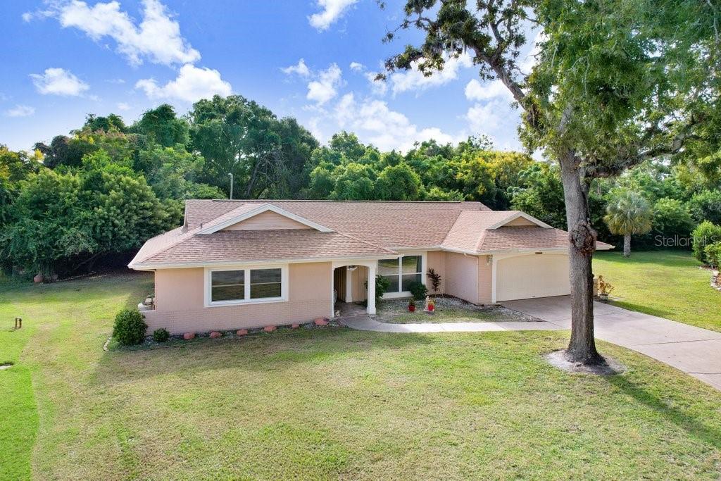 Image 5 of 52 For 12600 Castleberry Court