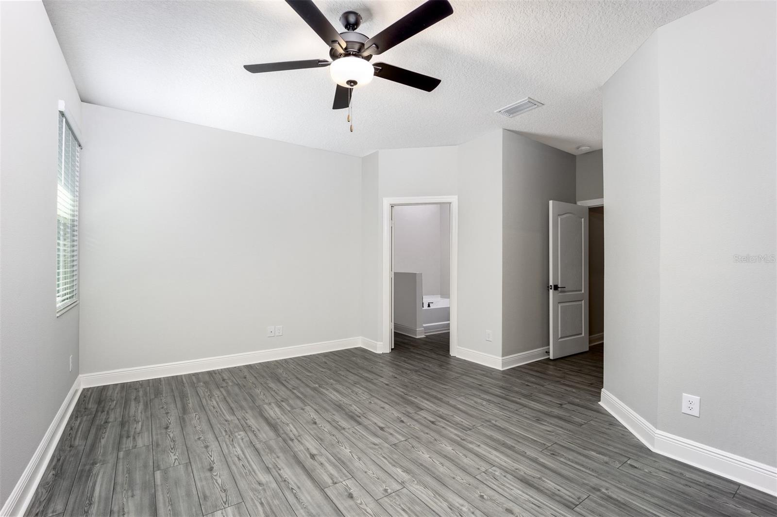 Image 10 of 19 For 3352 Chinotto Drive