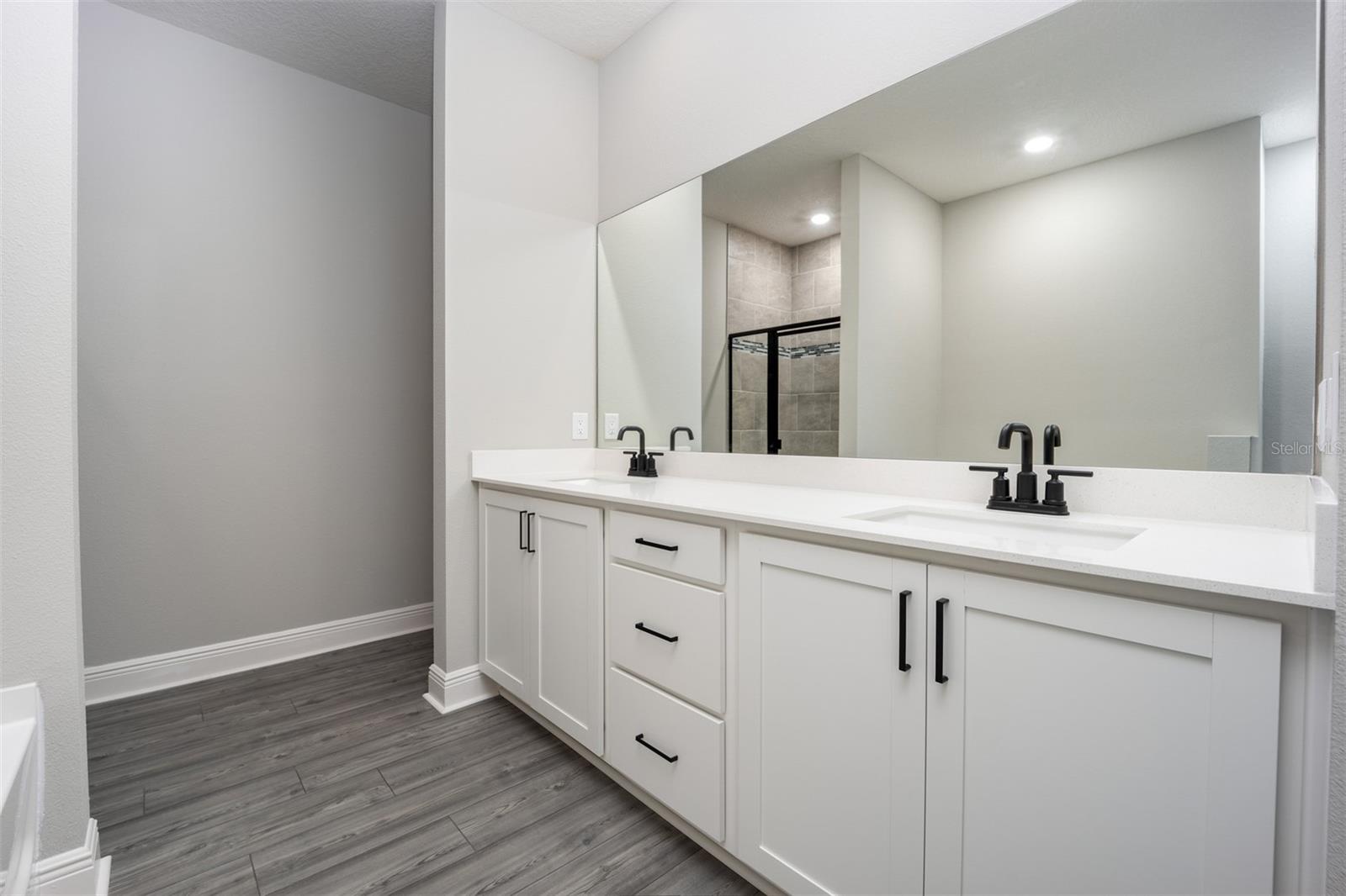 Image 11 of 19 For 3352 Chinotto Drive